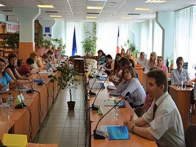 Науково-практичний аналіз і систематизація теоретико-методологічних проблем